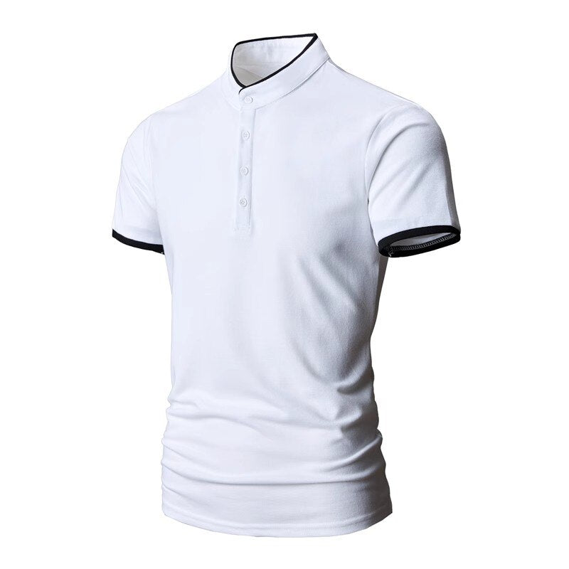 camisa-polo, moda-masculina, elegância-clássica, estilo-sofisticado, peça-iconica, design-minimalista, conforto-elegante, corte-impecável, detalhes-refinados, emblema-bordado, paleta-versátil, casual-elegante, sofisticação-atemporal, clássico-moderno, estilo-profissional, guarda-roupa-versátil, qualidade-premium, atenção-aos-detalhes, autenticidade-distinta, versatilidade-refinada