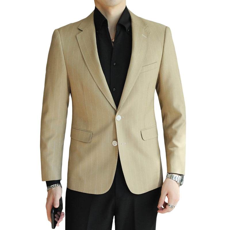 Blazer-Elegante-Alfaiataria-Moderno-CorteAjustado-TecidoPremium-CoresClássicas-Lapelas-TexturaSuave-DetalhesBotões-EstiloVersátil-SilhuetaMarcante-ElegânciaContemporânea-TendênciaFashion-AcabamentoImpecável-EssencialNoGuardaRoupa-Formalidade-Sofisticação-Distinto-UsoProfissional-CombinaçãoCamisa-EstiloRefinado-CasualChic-LookVersátil-Autêntico-ConfortoElegante-PersonalidadeNoVestuário-DetalhesLapela-ForroAltaQualidade-TonsClássicos-DesignExclusivo-VersatilidadeModa-EstiloExecutivo-TecidoLuxuoso